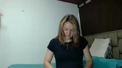 Snapshot of penelopemist chatting on October 14, 10:23 pm penelopemist online show from October 14, 10:23 pm