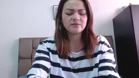 Snapshot of penelopemist chatting on March 12, 6:32 pm penelopemist online show from March 12, 6:32 pm