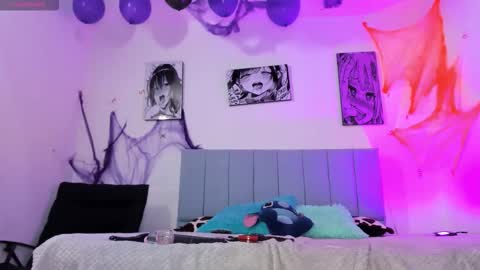 penelope online show from October 24, 4:30 am