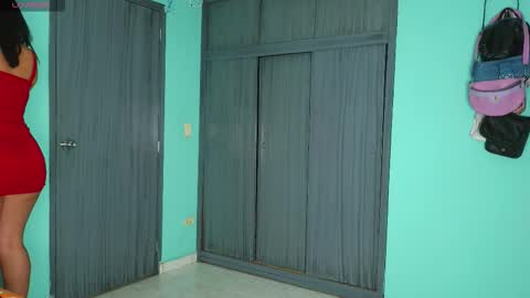 penelope online show from March 29, 3:05 am