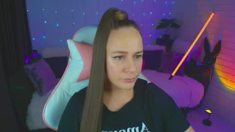 Snapshot of pepper_cat chatting on September 11, 7:03 pm Dia online show from September 11, 7:03 pm
