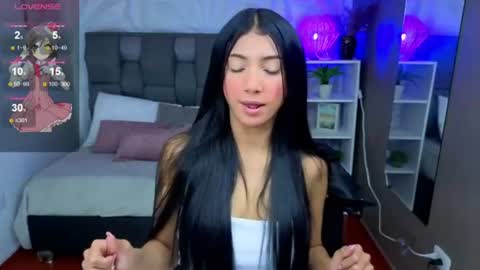  PERLA online show from June 25, 4:30 pm