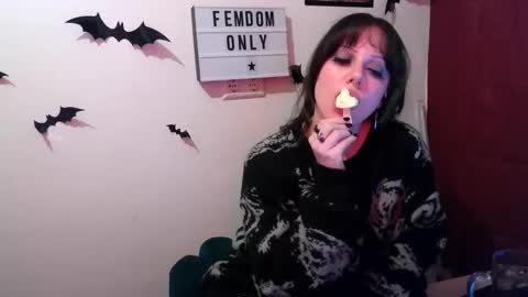 Persephone online show from March 21, 1:16 pm