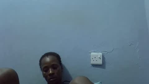 petite_bella21 online show from April 14, 10:59 am