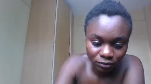 linsey online show from April 1, 1:41 pm