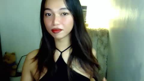 petite_mary69 online show from April 5, 12:15 pm