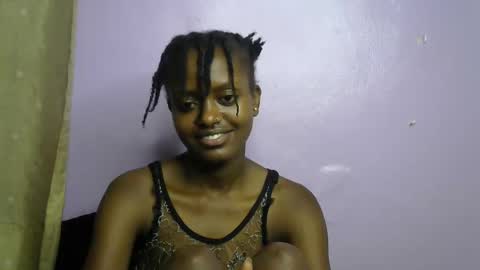 petite_star2 online show from October 24, 12:17 am