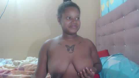 petitechocolatemommy online show from November 29, 6:56 pm