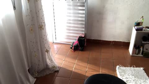 Mlian online show from April 14, 5:35 pm