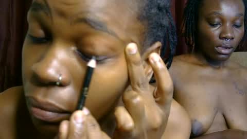 petitevixenn online show from July 28, 12:45 pm
