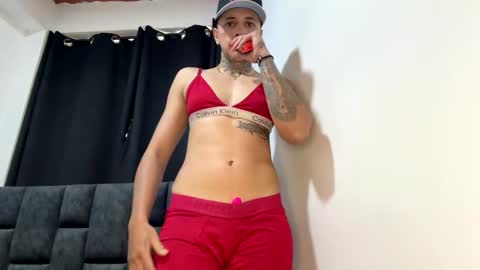 PHILLIP online show from October 17, 1:14 pm