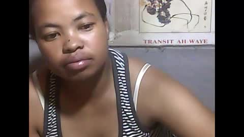 pierrette12345 online show from April 12, 6:33 pm