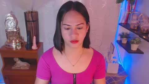 Snapshot of pinay_shawnx chatting on March 3, 9:01 pm pinay_shawnx online show from March 3, 9:01 pm