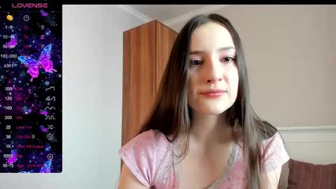 pingviluly online show from February 3, 8:19 am