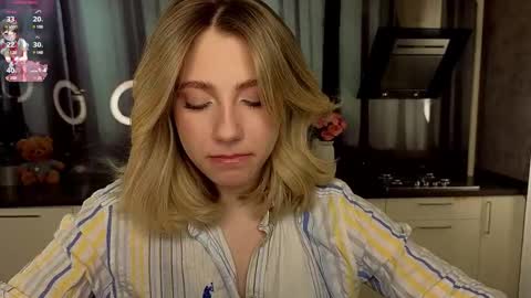 Adele online show from February 11, 8:15 am