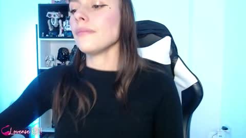 Emily online show from October 23, 3:01 am