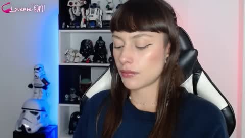 Emily online show from March 17, 2:15 am