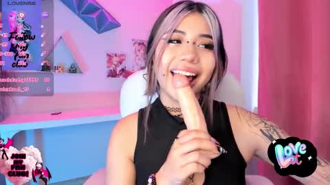 PINKK online show from November 29, 1:59 pm