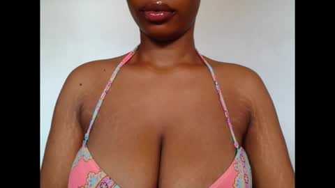 pinkxsugar online show from March 27, 8:37 am