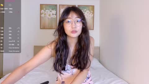 Polly online show from March 28, 9:09 am