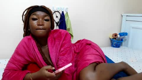 zenah online show from July 14, 7:35 am