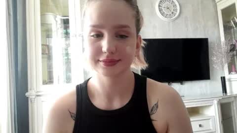 Caroline online show from April 16, 4:24 am