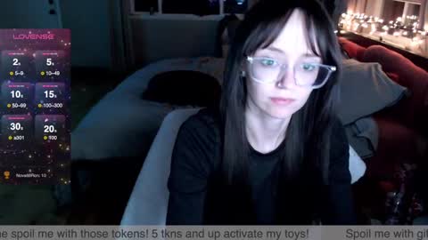 Plantbabeee online show from January 5, 4:58 am