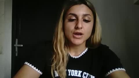 PlayfulNicole online show from June 3, 1:45 pm