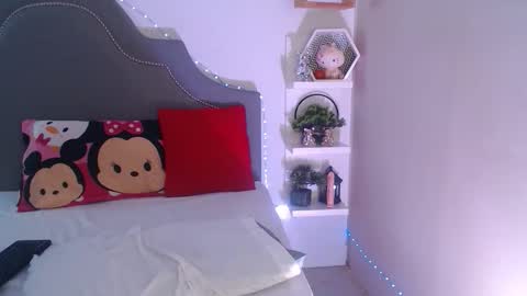 Pocahontas online show from March 27, 4:19 pm