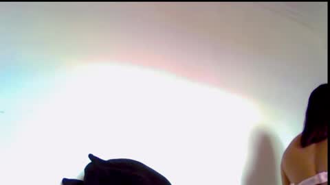 DaniellaBaby online show from October 16, 8:39 am