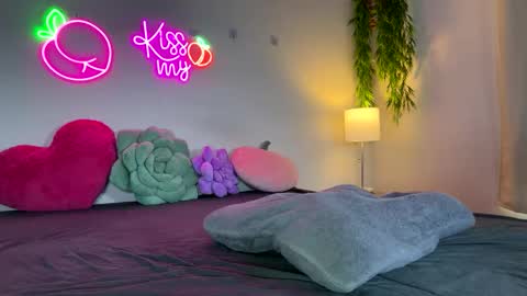 Jenna online show from March 17, 1:09 am