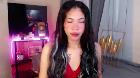 anabelle online show from April 13, 3:30 am