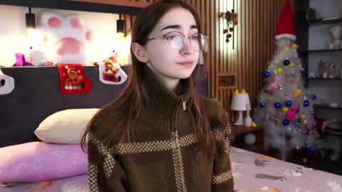 Polly online show from December 18, 7:24 am