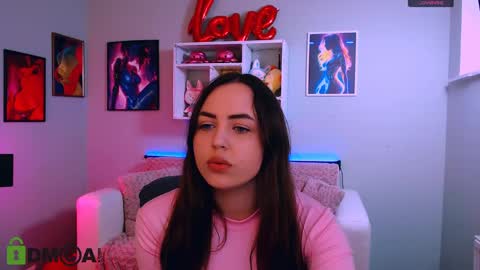 Polly online show from April 1, 1:41 pm