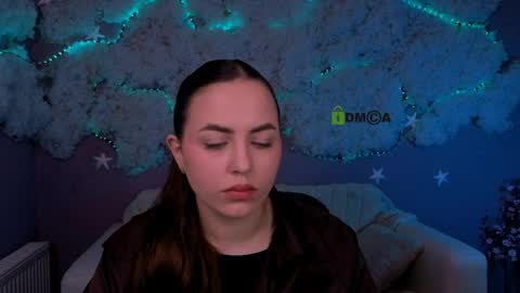 Polly online show from April 4, 12:59 pm