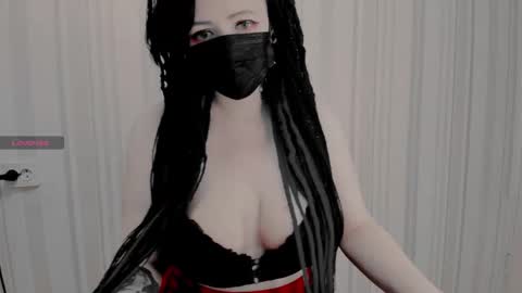 Polly online show from November 15, 1:01 pm