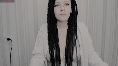 Polly online show from November 28, 5:32 am