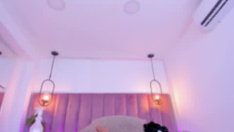 POLLY online show from April 9, 10:20 am