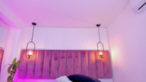 POLLY online show from February 16, 10:15 am