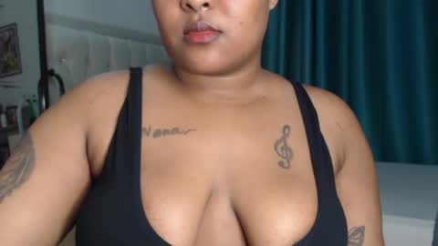 Annah online show from July 8, 2:25 am