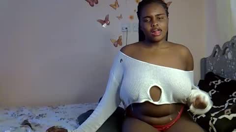 pretty_daina3 online show from November 11, 12:02 pm