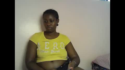 pretty_kylah online show from October 13, 1:47 pm