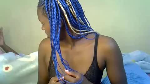 pretty_liny online show from October 11, 9:39 pm