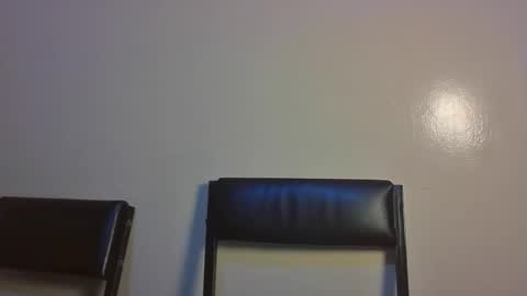 pretty_lucie online show from April 12, 5:38 pm