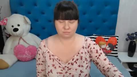 Snapshot of pretty_malika chatting on February 24, 9:41 am pretty_malika online show from February 24, 9:41 am