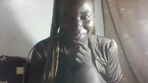 Snapshot of pretty_mine chatting on October 2, 6:29 am pretty time online show from October 2, 6:29 am