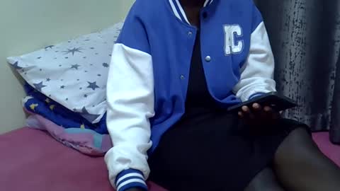 pretty_sheanna online show from November 2, 2:48 am