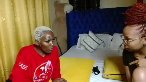 soniah online show from April 14, 8:09 pm