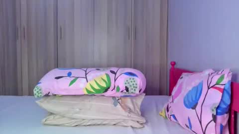 prettybigclit_ebony online show from October 20, 9:56 am