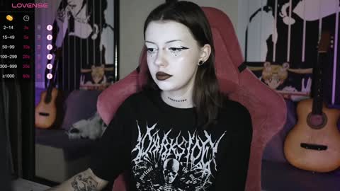 Violet online show from December 21, 9:23 am